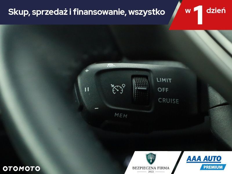 Peugeot 2008 - 19