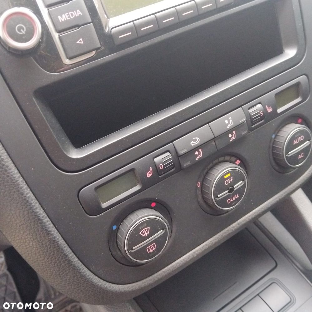 Volkswagen Golf 1.6 United - 12