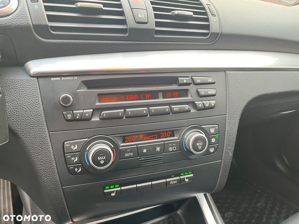 BMW Seria 1 118i - 16