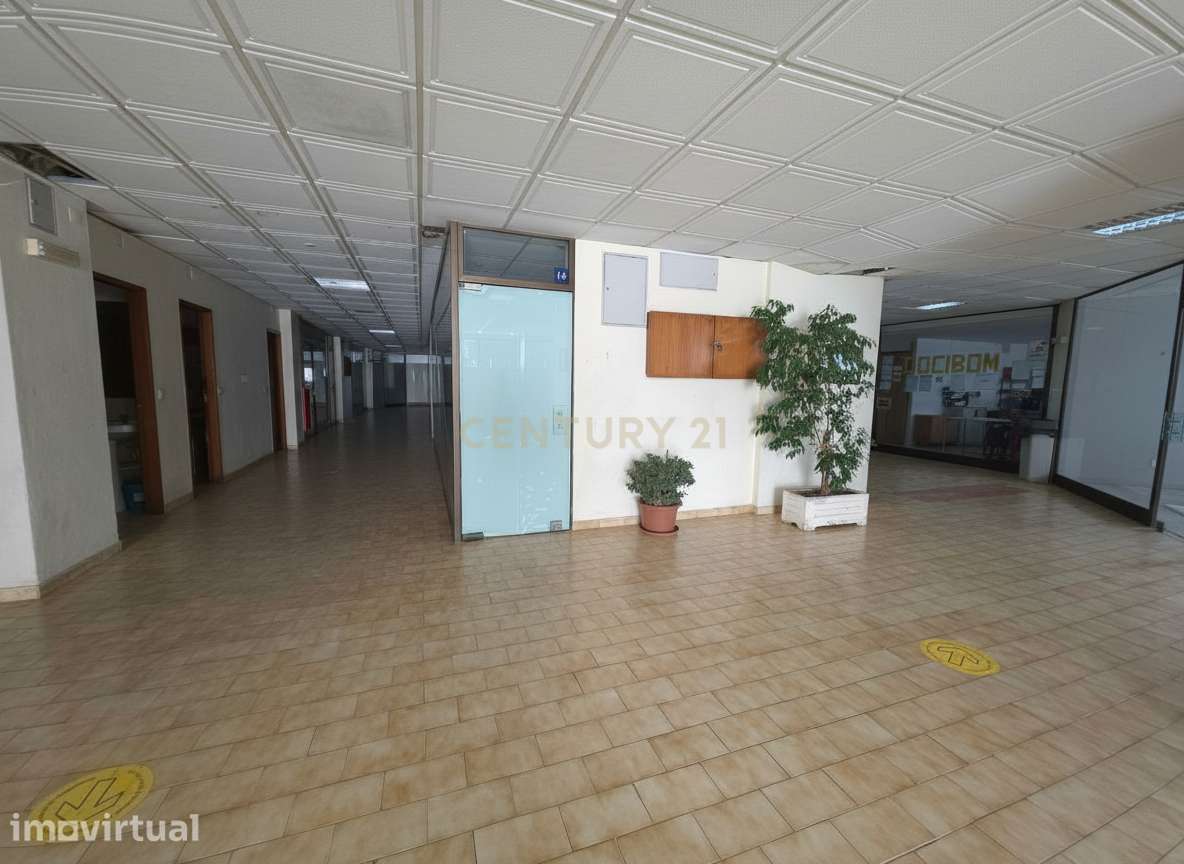 Loja para venda com 35 m2. - Grande imagem: 2/19