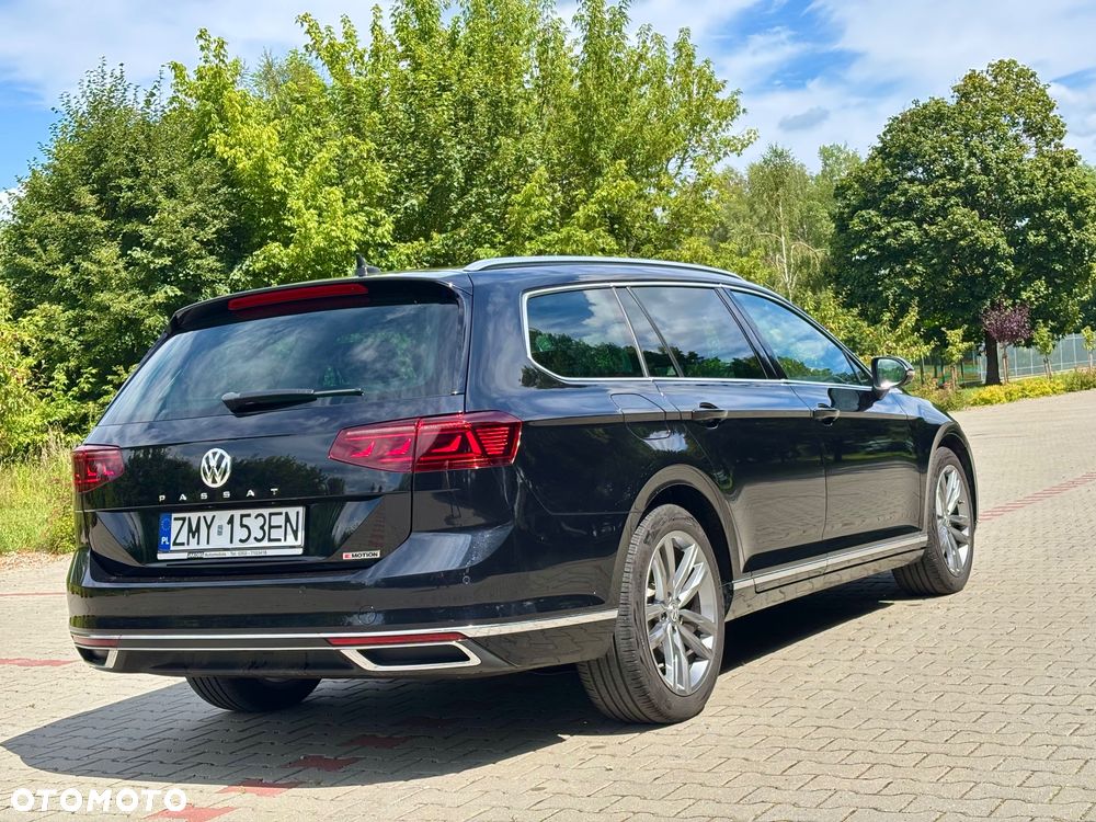 Volkswagen Passat 2.0 TDI 4Mot Elegance DSG - 19