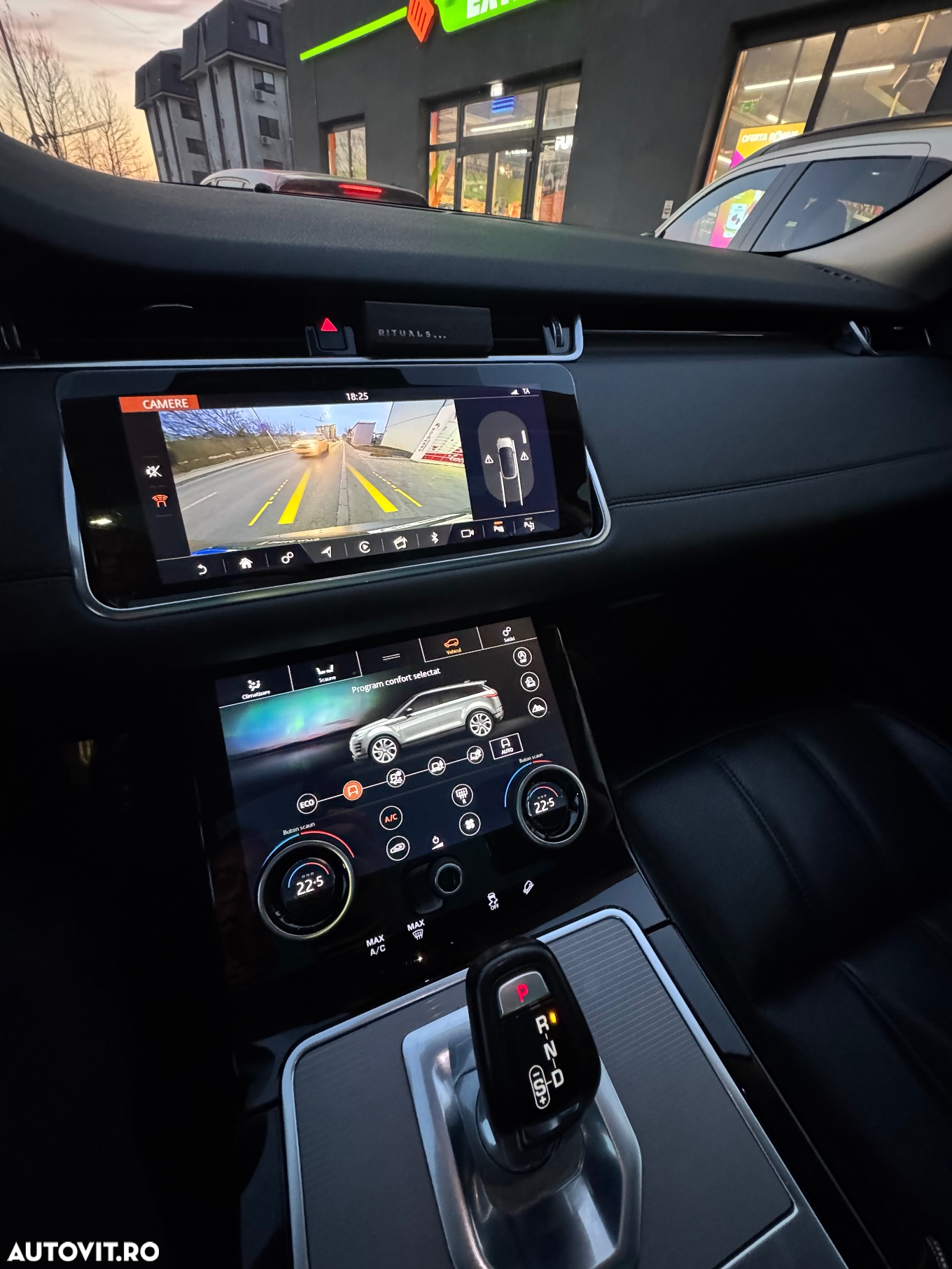 Land Rover Range Rover Evoque 2.0 D200 MHEV SE - 6