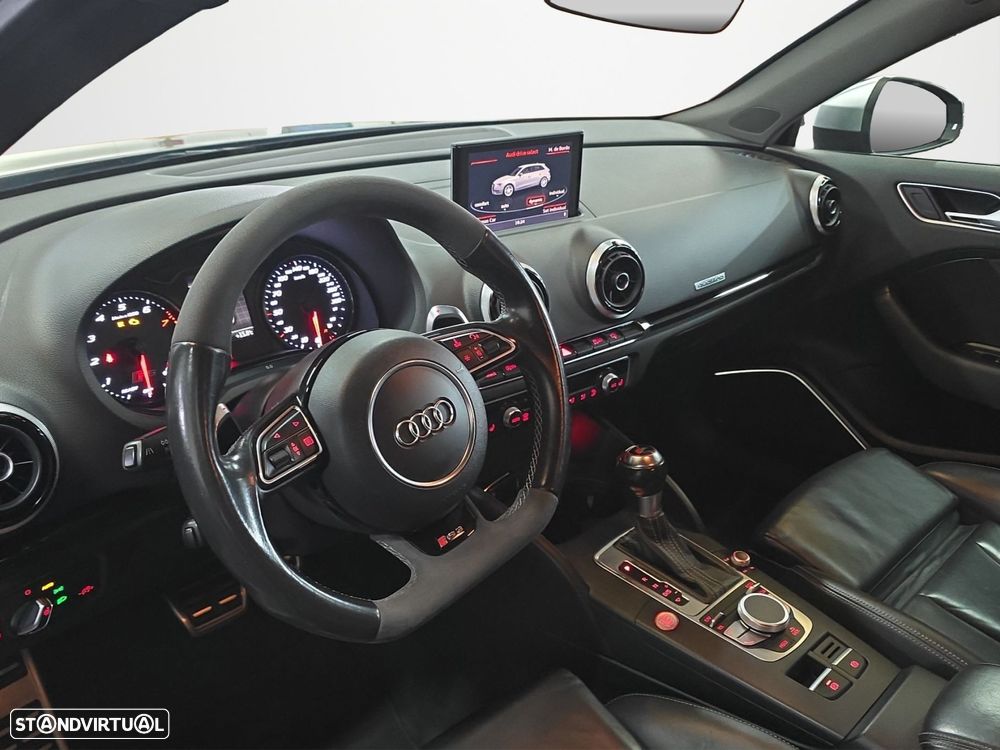Audi RS3 Sportback - 11