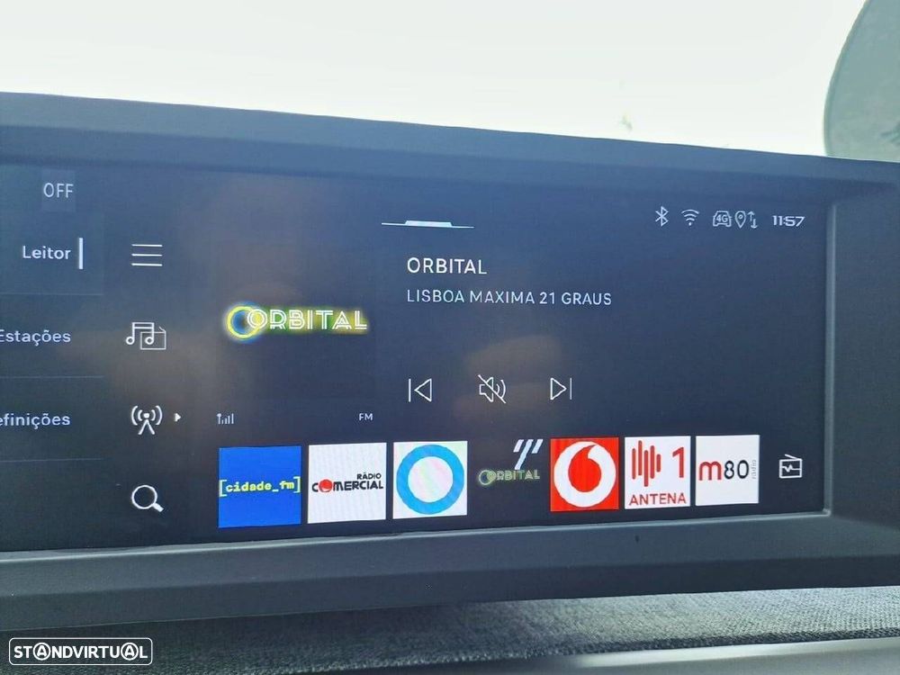 Peugeot 3008 1.2 Hybrid Allure e-DCS6 - 19