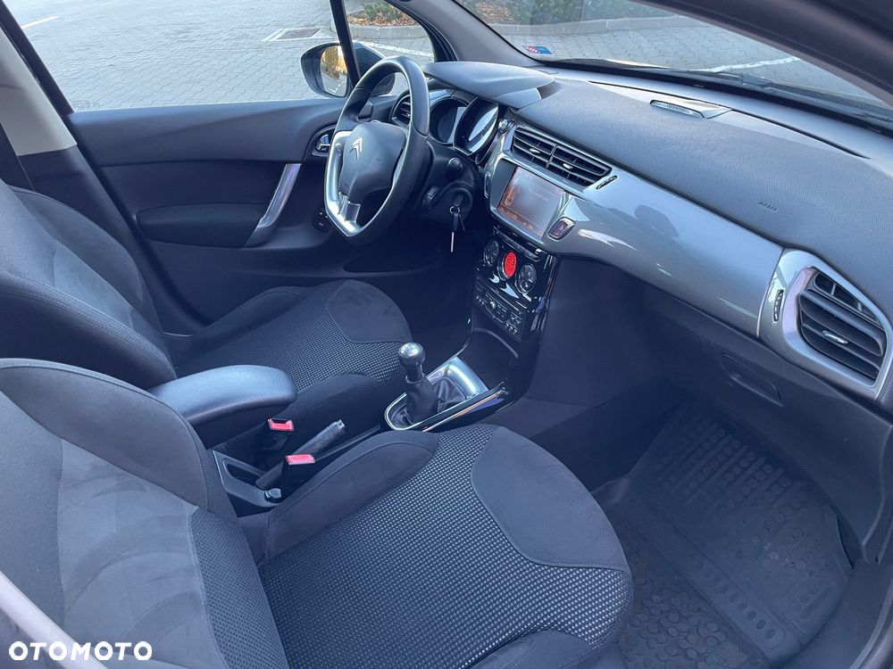 Citroën C3 VTi 95 Exclusive - 19