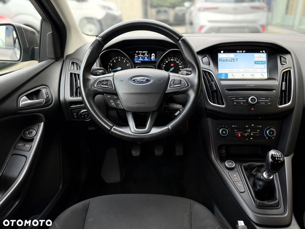 Ford Focus - 13