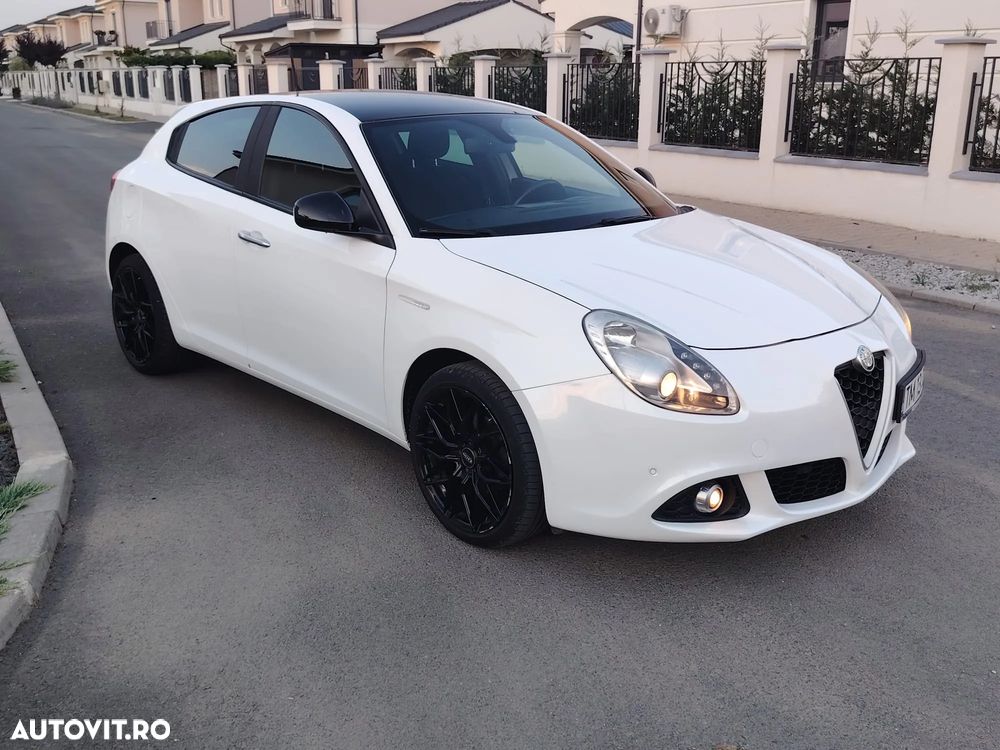 Alfa Romeo Giulietta - 2