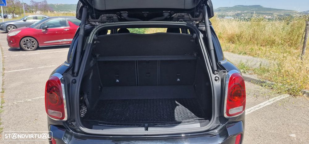 MINI Countryman Cooper D Auto - 8