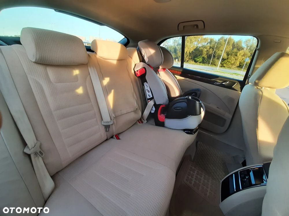 Skoda Superb 1.8 TSI DSG FAMILY - 6