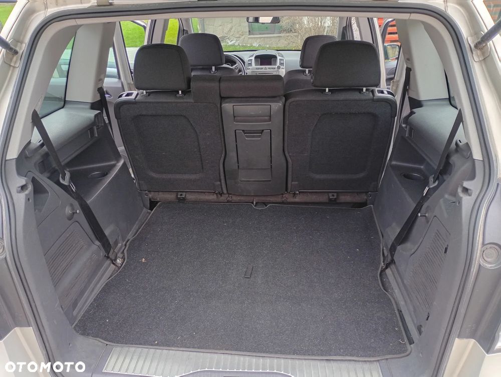 Opel Zafira 1.9 CDTI - 7