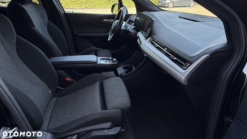 BMW Seria 2 218d Advantage sport - 30