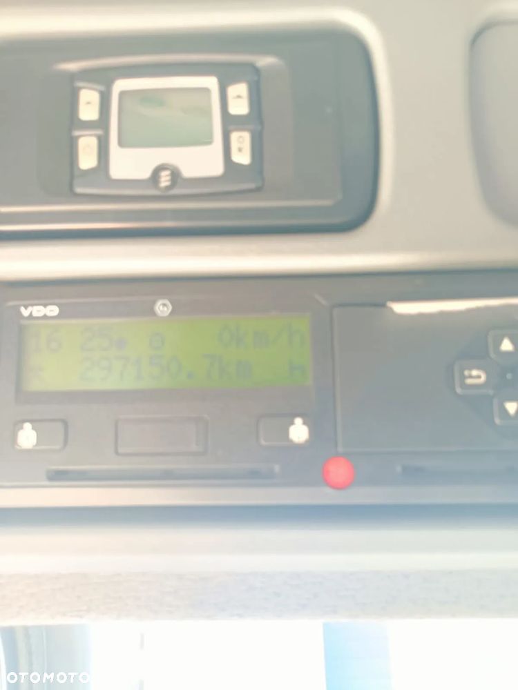 Mercedes-Benz Axor - 19