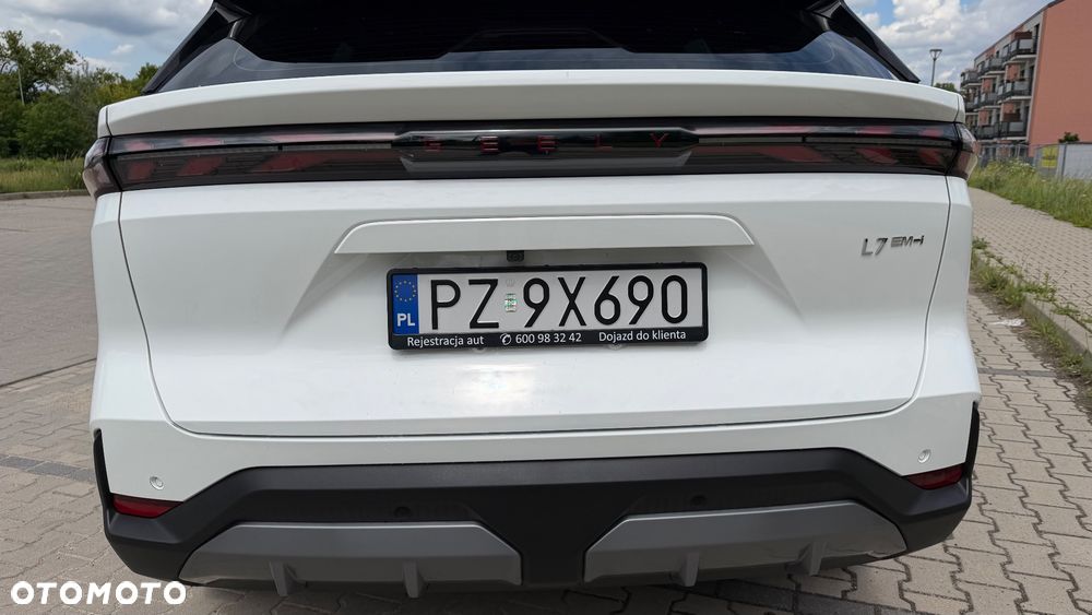 Geely Galaxy L7 - 6