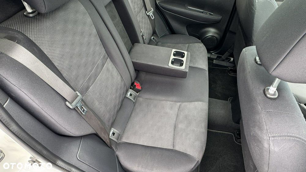 Nissan Qashqai 1.5 dCi TEKNA - 24