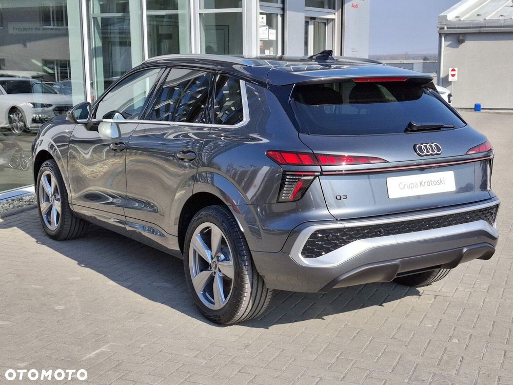 Audi Q3 - 4