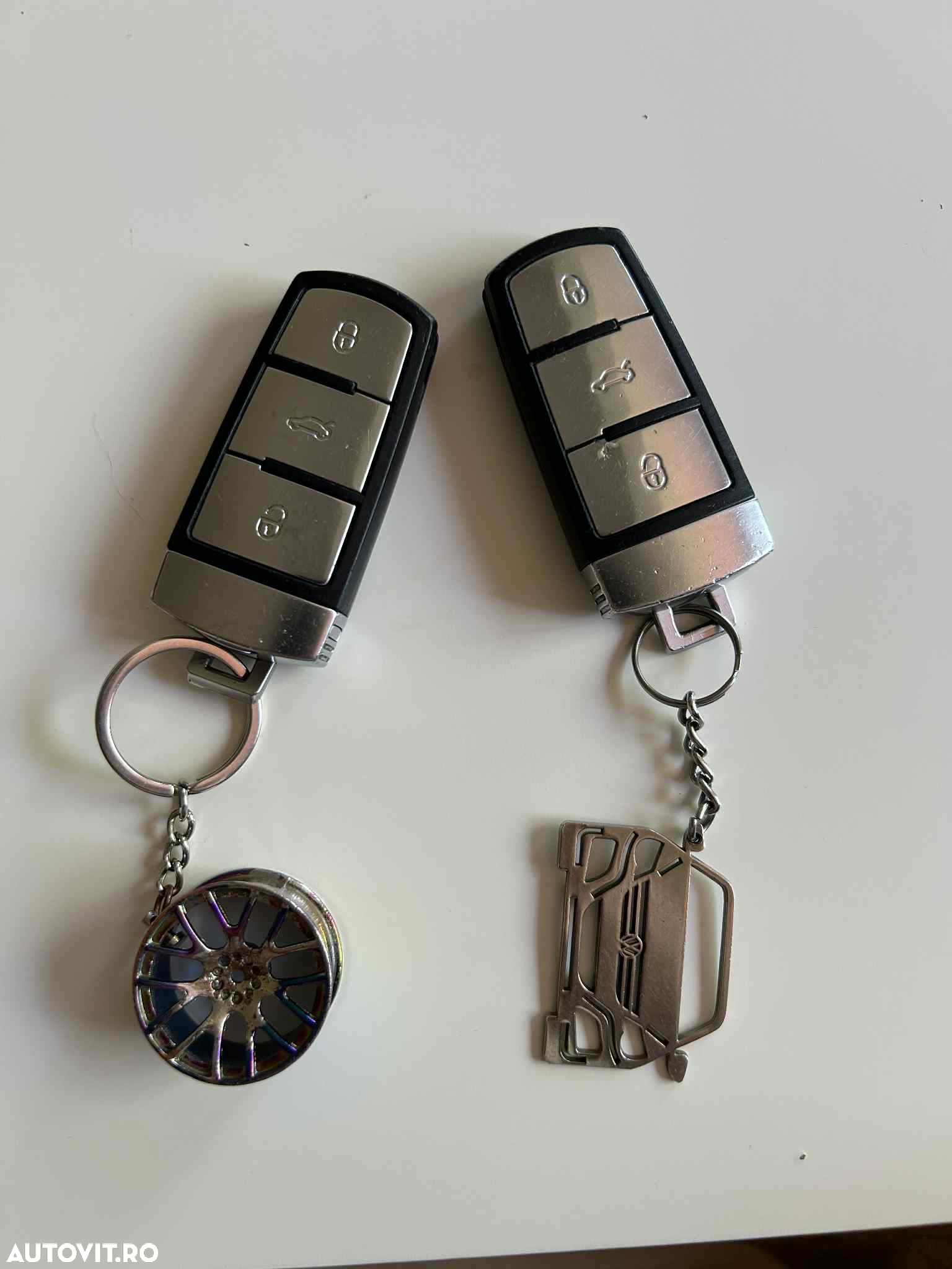 Volkswagen Passat 2.0TDI Sportline DPF DSG - 10