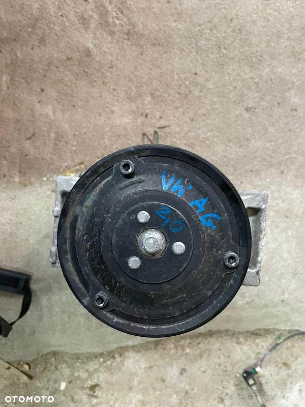Kompresor sprężarka klimatyzacji Nissens VW AG Volkswagen Audi Skoda Seat 2.0 890632