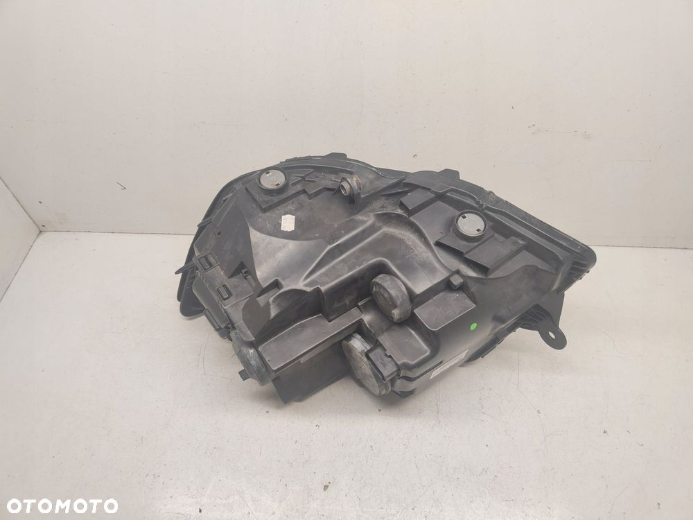 vw t6 lampa prawy przód h7 7e1941006a - 4