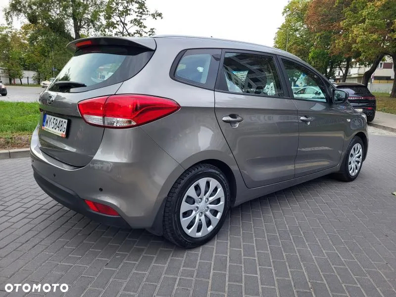 Kia Carens 1.6 GDI M - 25