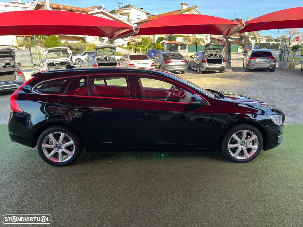 Volvo V60 2.0 D2 Momentum Drive - 7