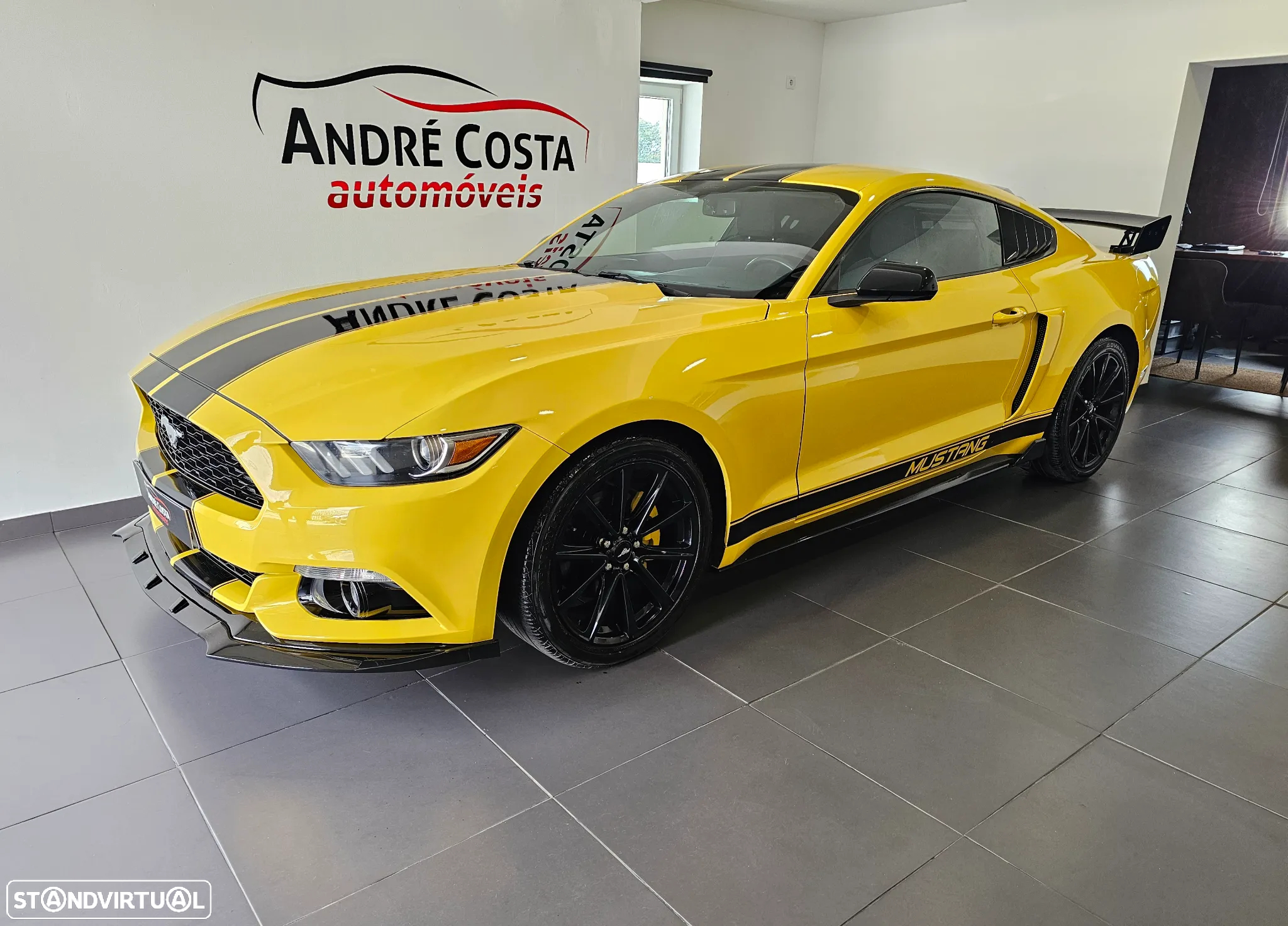 Ford Mustang 2.3i EcoBoost Aut. - 11