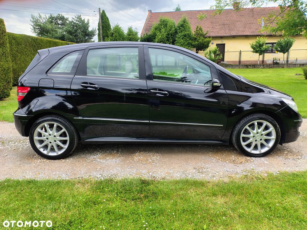 Mercedes-Benz Klasa B 200 SPORT EDITION - 9