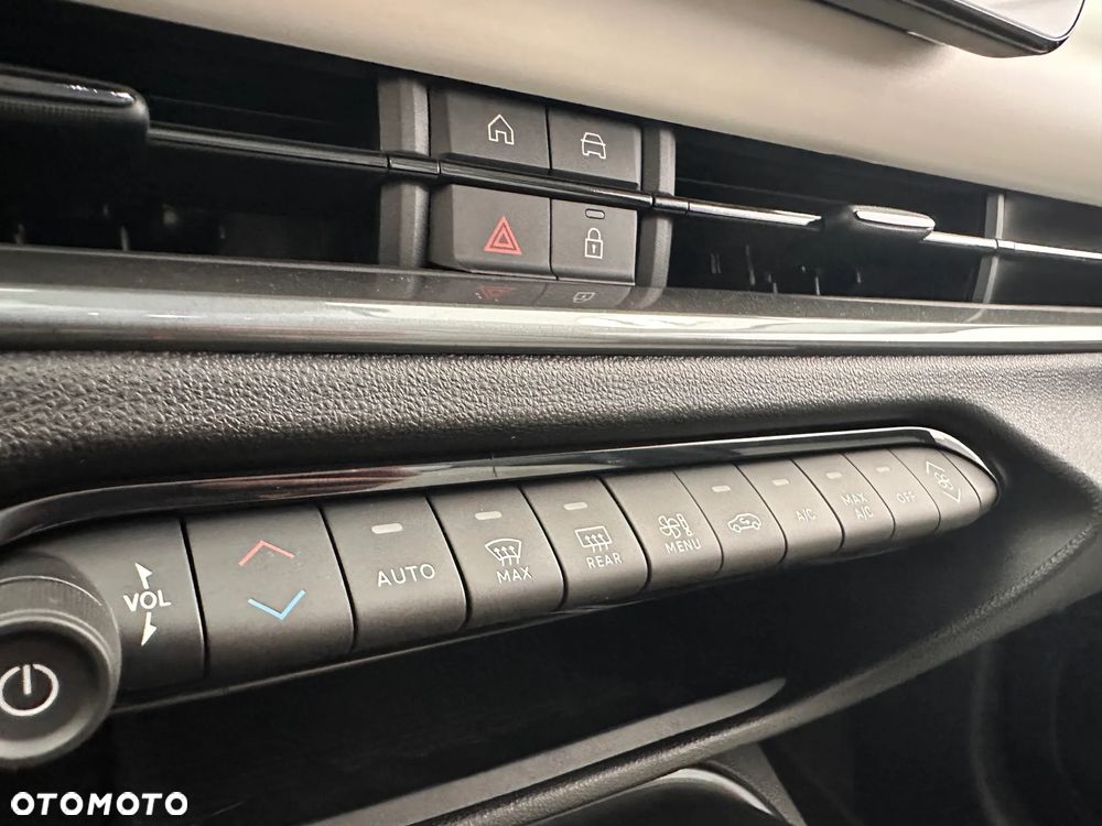 Fiat 600 1.2 Turbo La Prima eDCT - 11