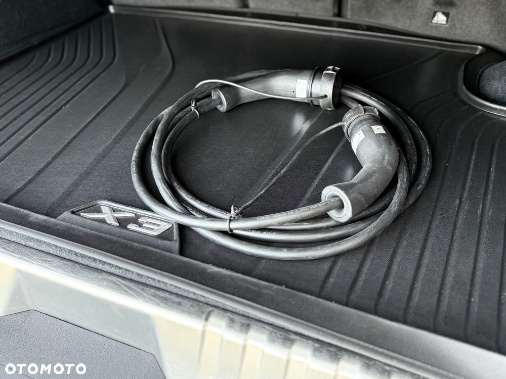 BMW X3 - 16