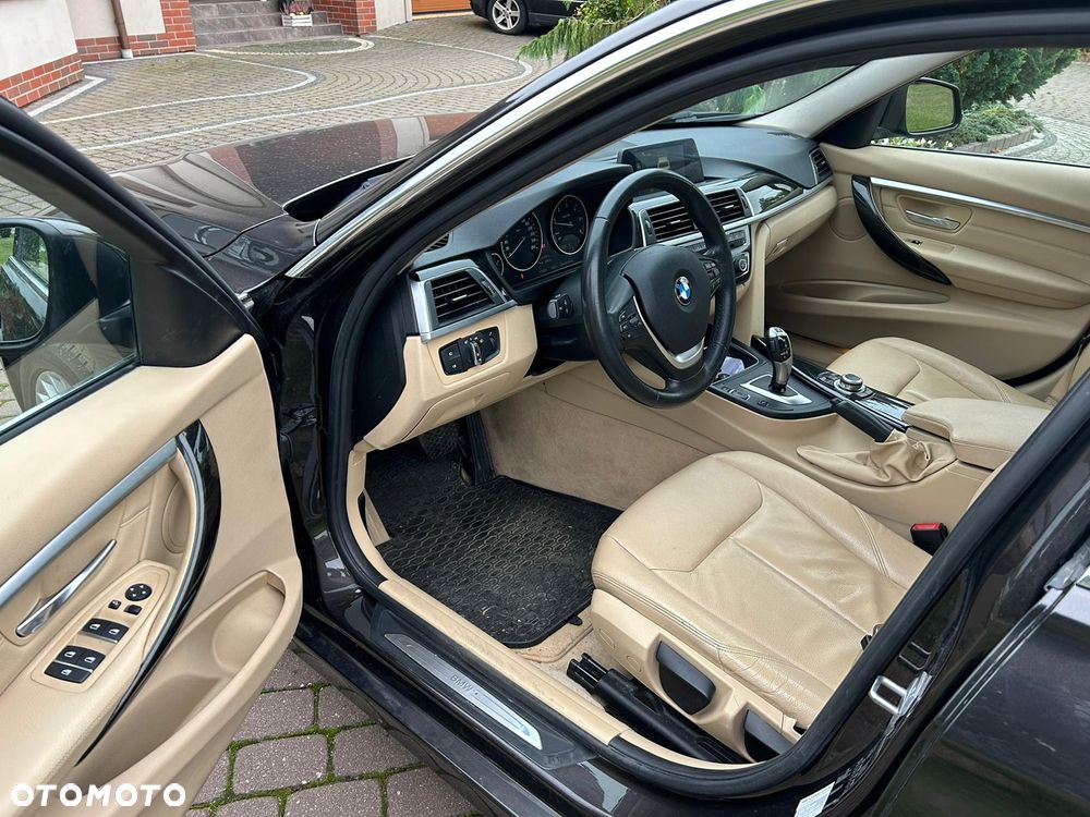 BMW Seria 3 320d Edition Luxury Line Purity - 9