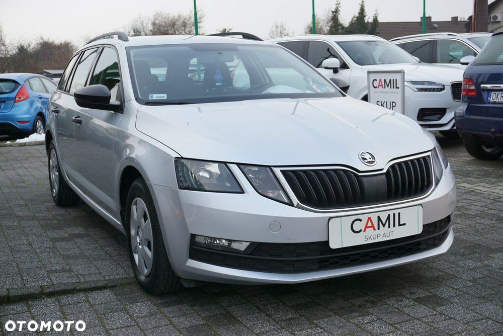 Skoda Octavia - 3