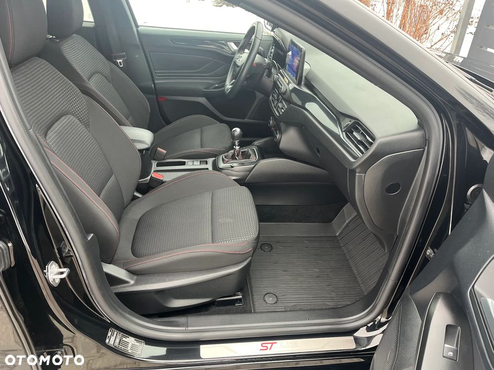 Ford Focus 1.5 EcoBoost STart-Stopp-System ST-Line - 8