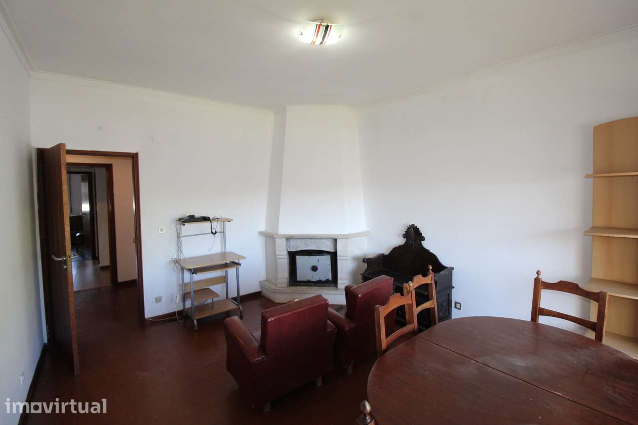 Apartamento T2 a 1 Km do Centro - Entrada a 1 de Setembro - Grande imagem: 5/22