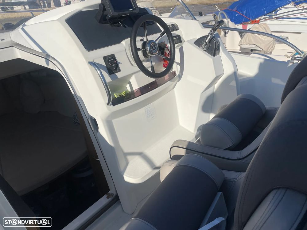 Jeanneau Cap Camarat 7.5WA - 11