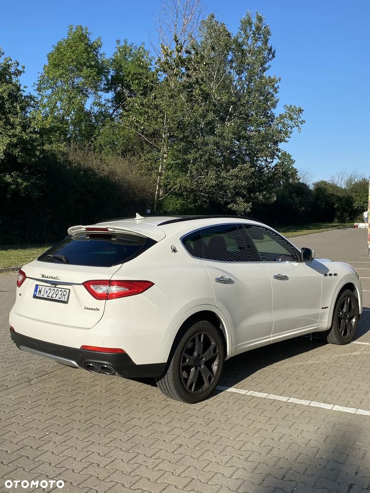 Maserati Levante Q4 GranSport - 8