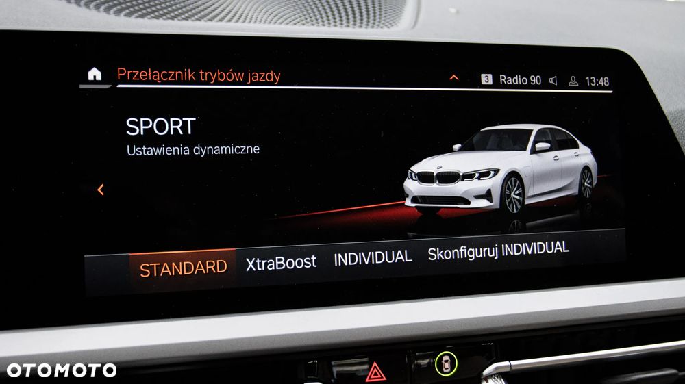 BMW Seria 3 330e Sport - 26