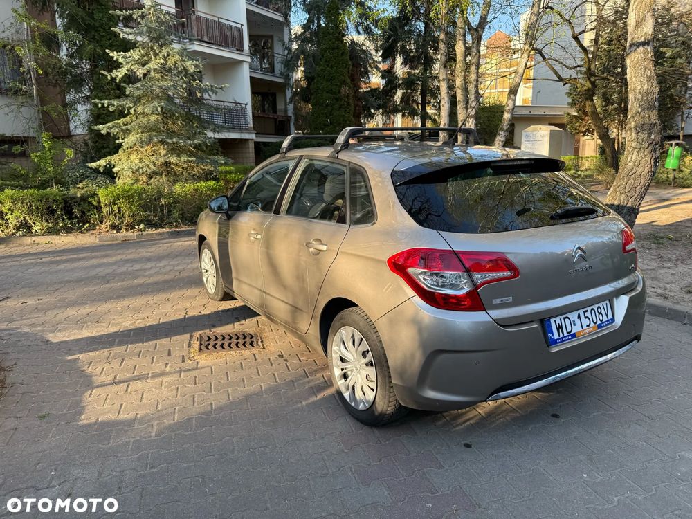 Citroën C4 1.6 HDi Seduction - 8