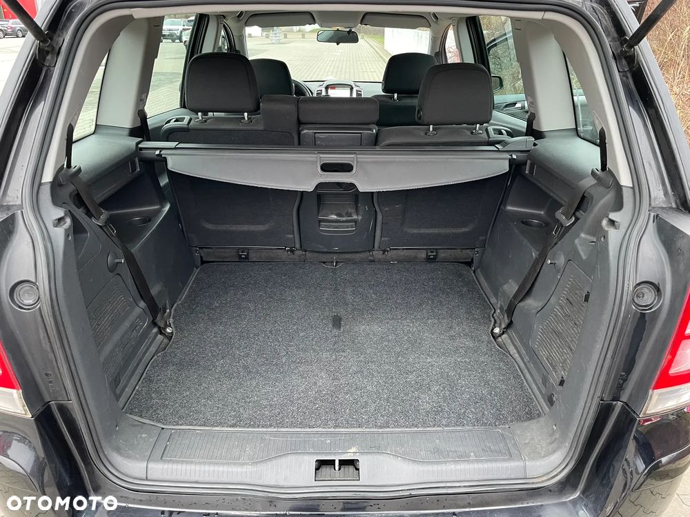 Opel Zafira 1.9 CDTI Navi - 30