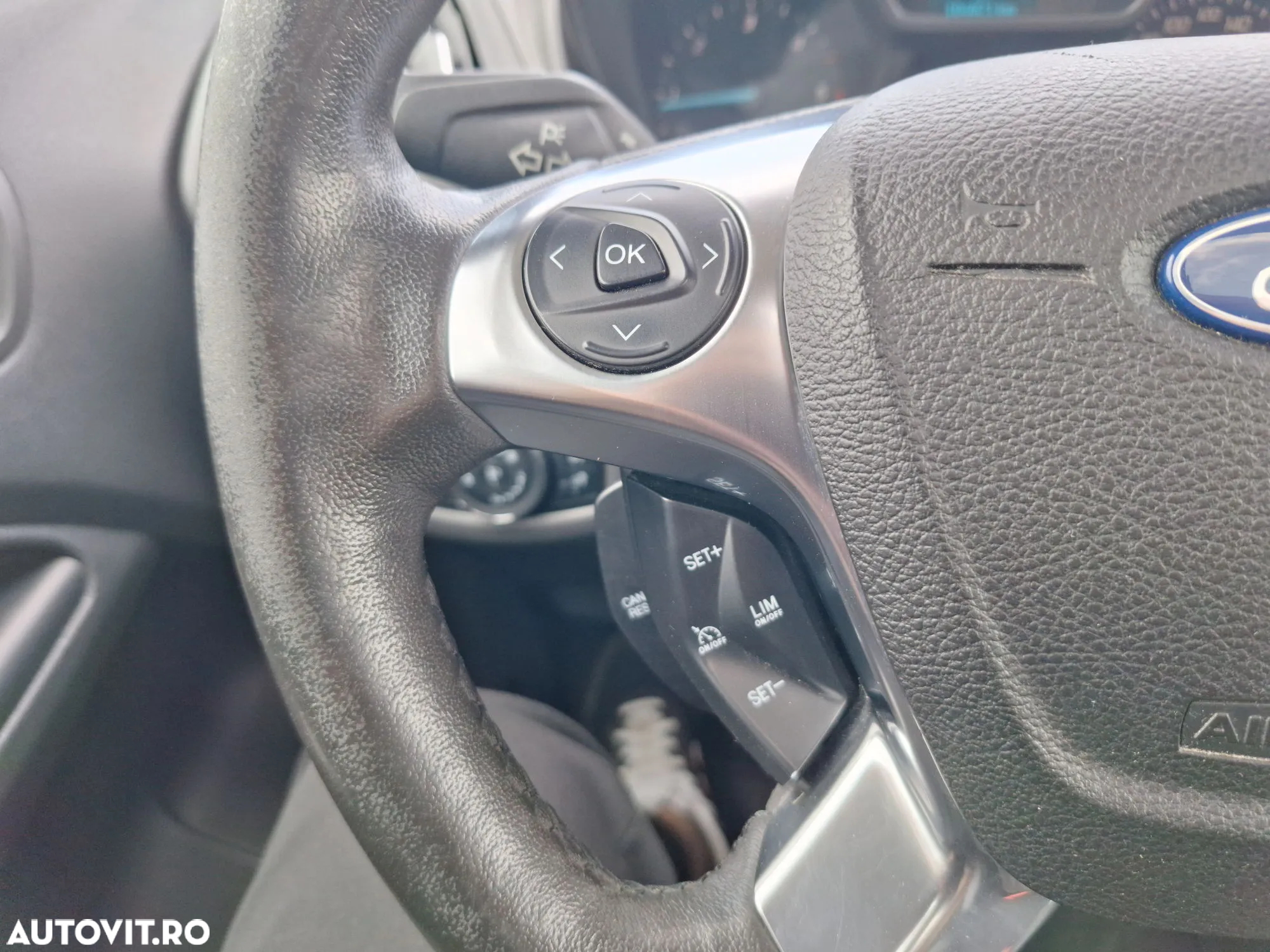 Ford Tourneo Connect - 19