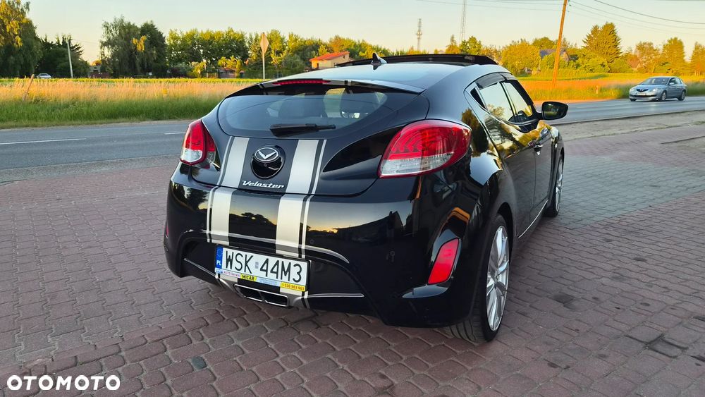 Hyundai Veloster 1.6 GDI Premium - 12