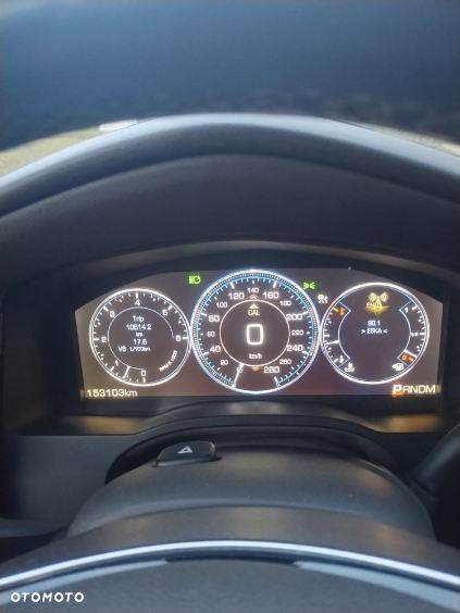 Cadillac Escalade - 10
