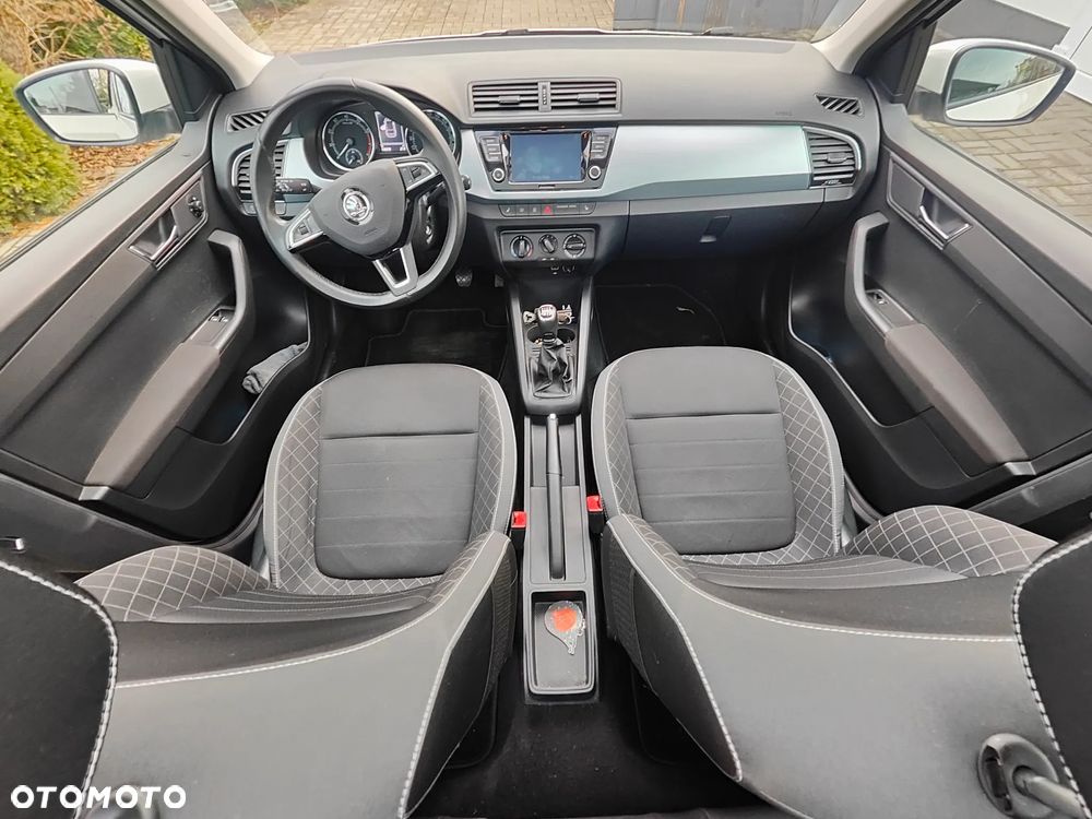 Skoda Fabia - 14