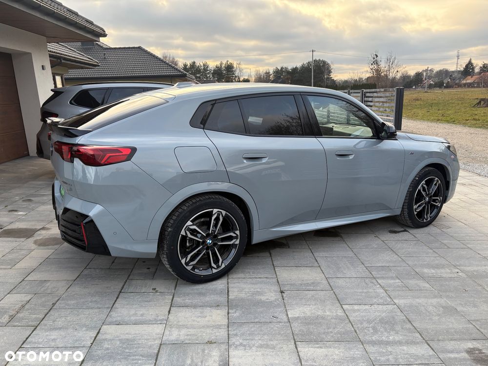 BMW iX2 xDrive30 66.5kWh M Sport Edition - 5