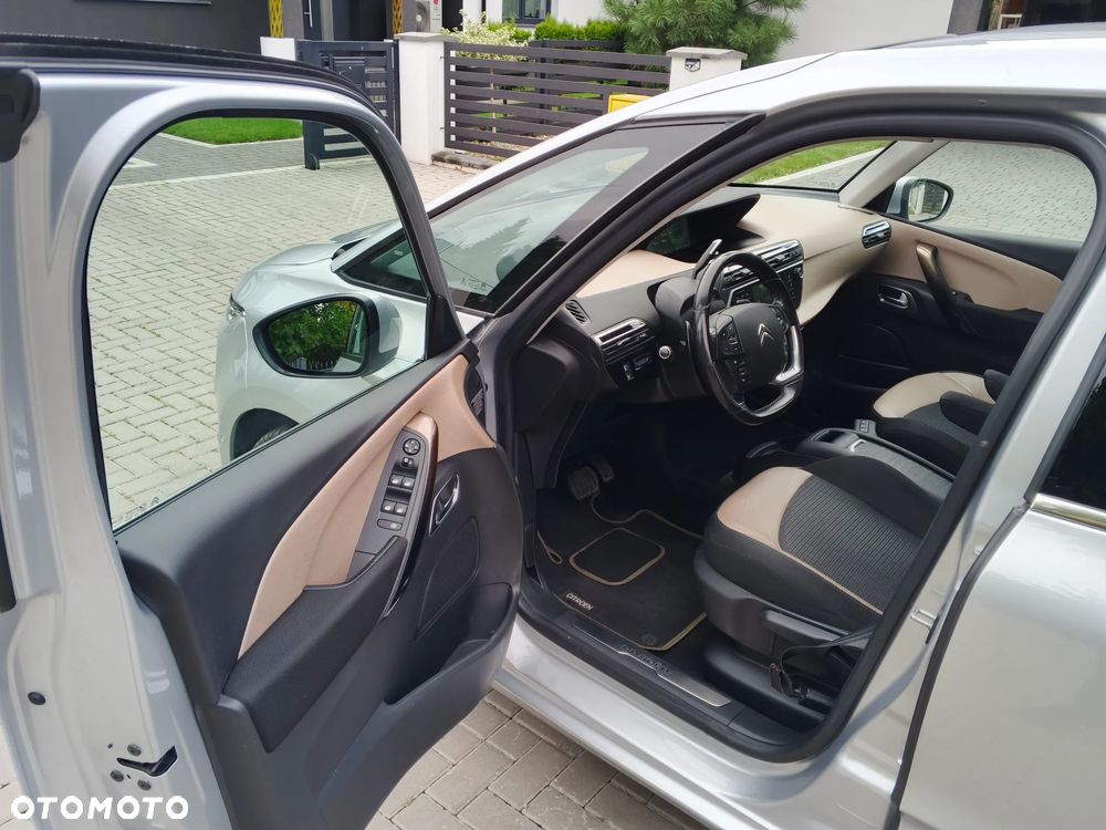 Citroën C4 Picasso BlueHDi 120 EAT6 Exclusive - 9