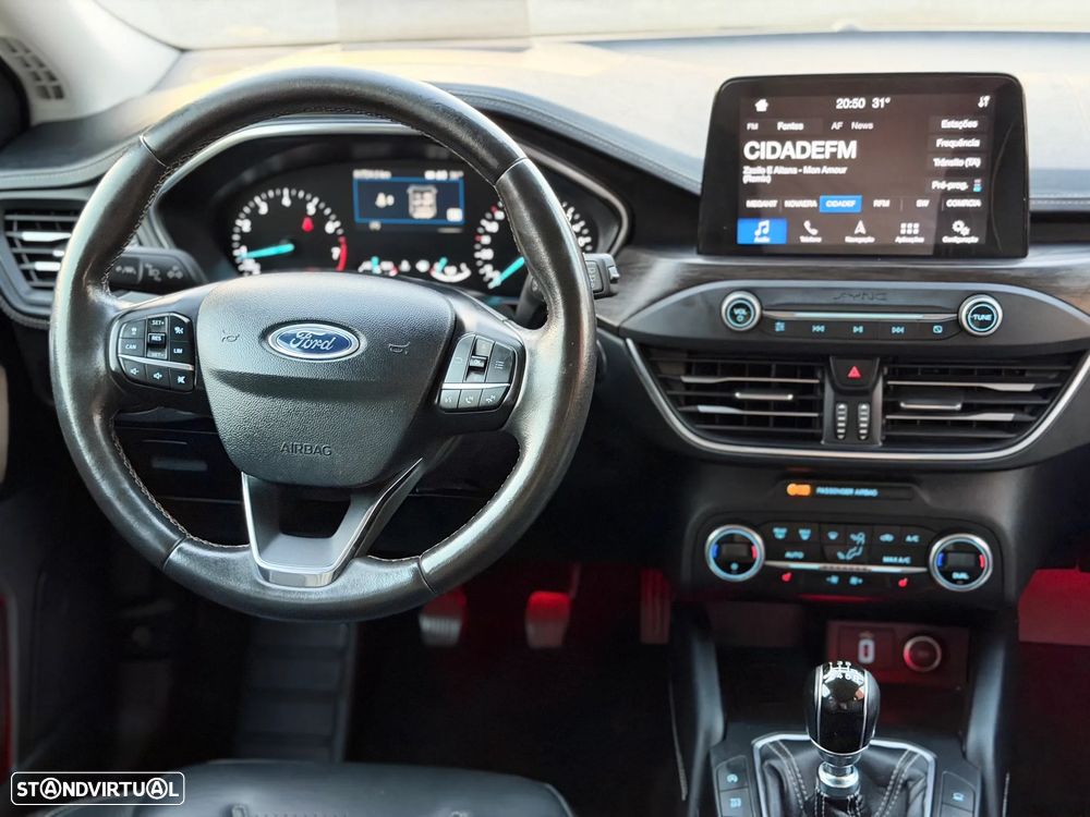 Ford Focus 1.0 EcoBoost Vignale - 6