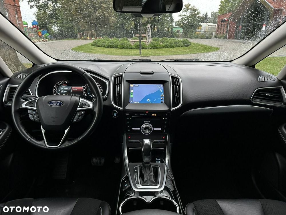 Ford S-Max - 15