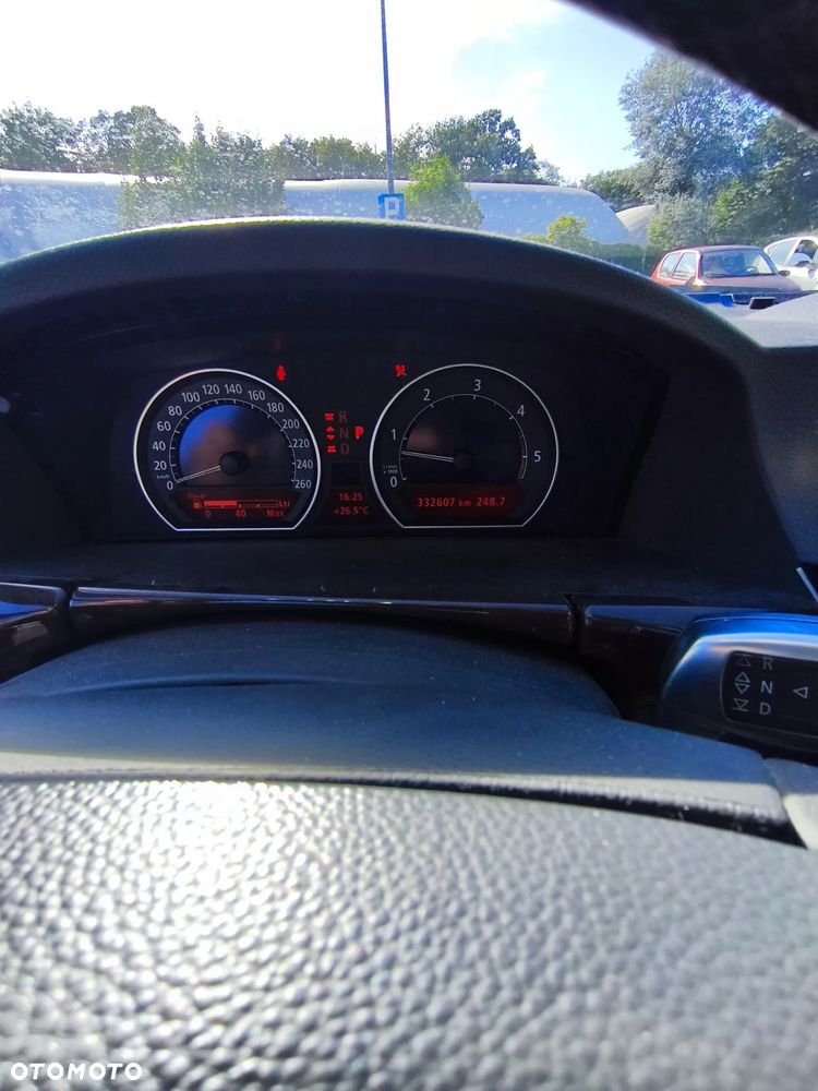 BMW Seria 7 730d - 5