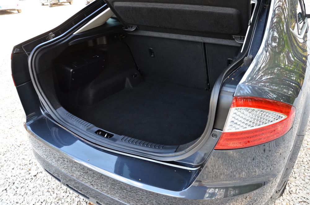 Ford Mondeo 2.0 TDCi Titanium - 8