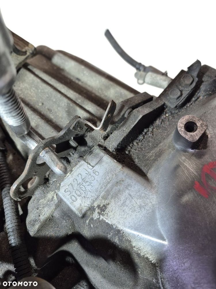 Skrzynia biegów manualna 2.0 CRDI Kia Carens Hyundai Sonata S722J0 - 7