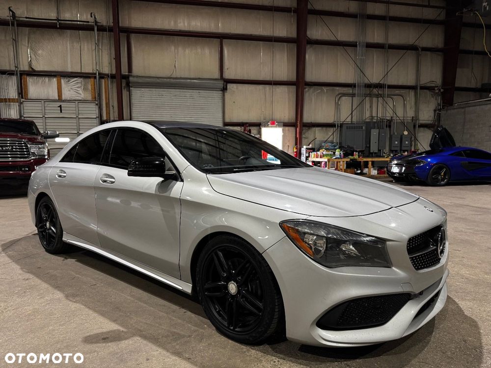 Mercedes-Benz CLA 250 4Matic 7G-DCT AMG Line - 2
