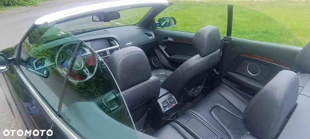 Audi A5 Cabrio 2.0 TFSI quattro S tronic - 16